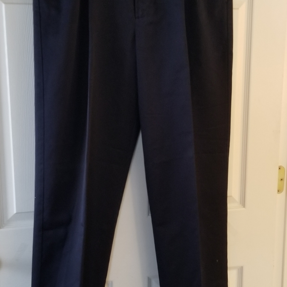 Mans Roundtree & Yorke Navy Slacks